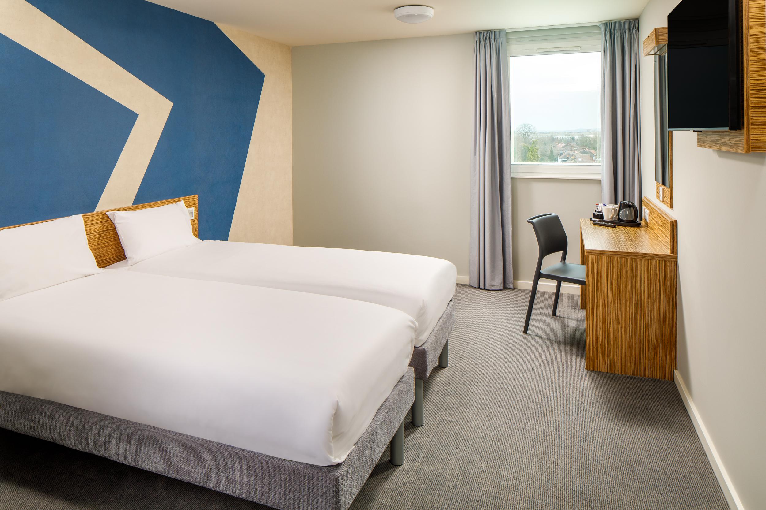 Ibis Budget London Heathrow Central Cranford 외부 사진