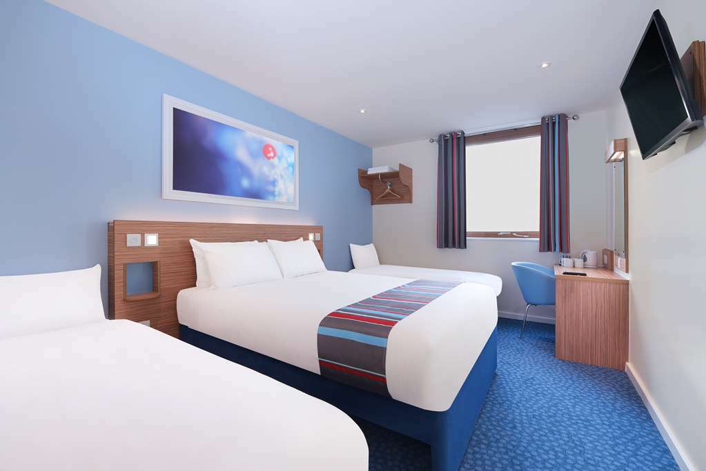 Ibis Budget London Heathrow Central Cranford 객실 사진