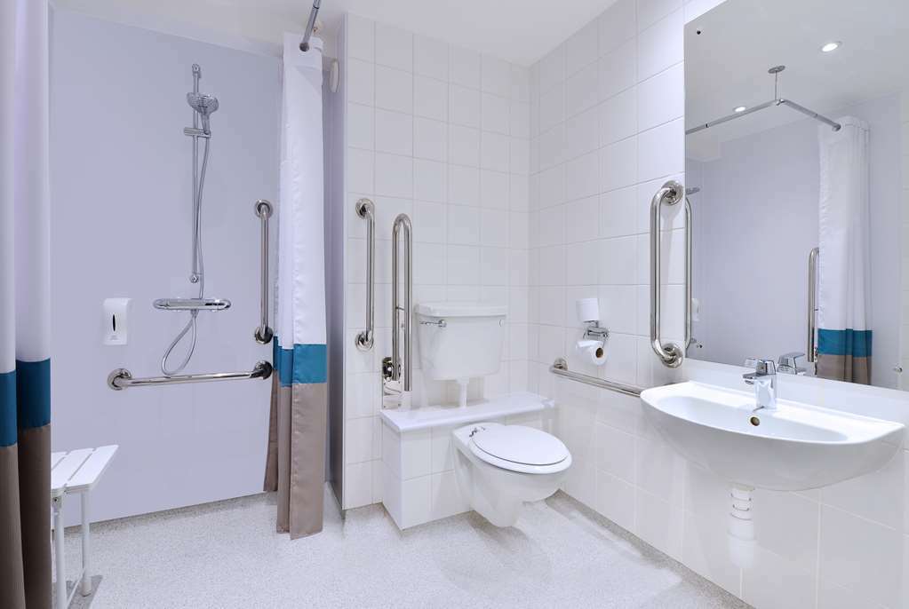 Ibis Budget London Heathrow Central Cranford 객실 사진